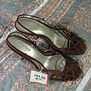 Metaphor heels, NEW